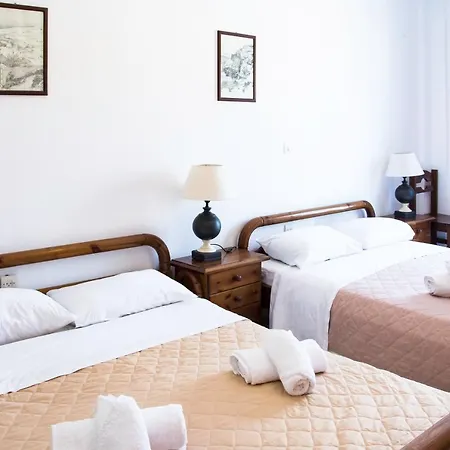 Stellas Guest House Гостевой дом